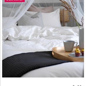 IKEA white duvet cover full/queen